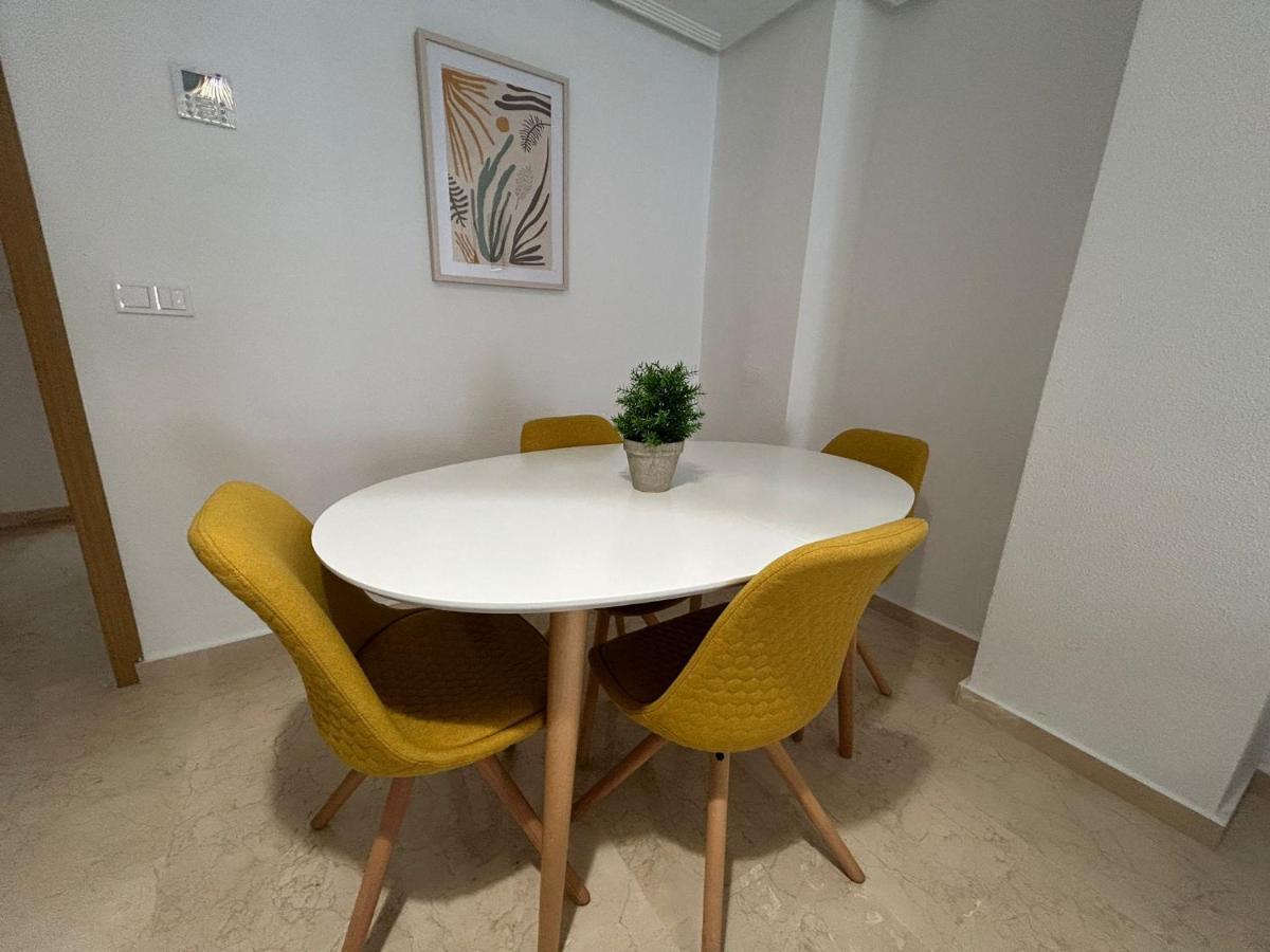 Marq Castillo Habitaciones Alicante Exterior foto